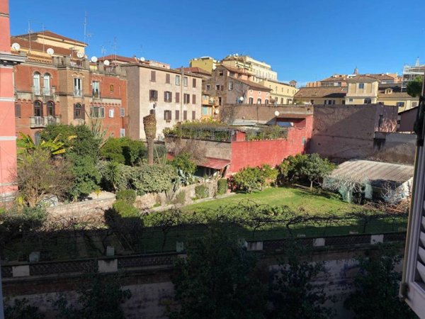 appartamento in affitto a Roma in zona Rione Monti/Campitelli