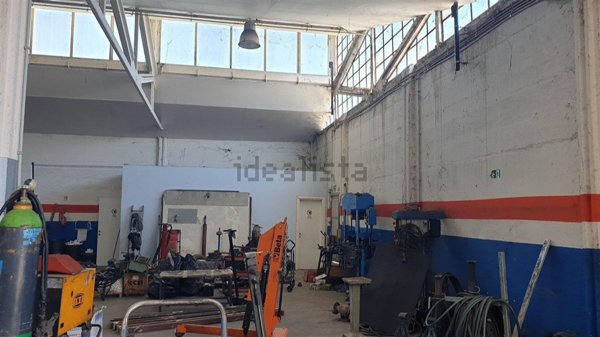 capannone in affitto a Roma in zona Appio Claudio