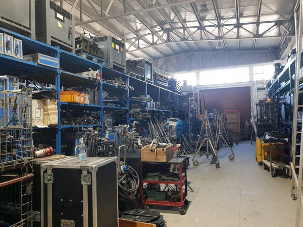 capannone in affitto a Roma in zona Appio Claudio