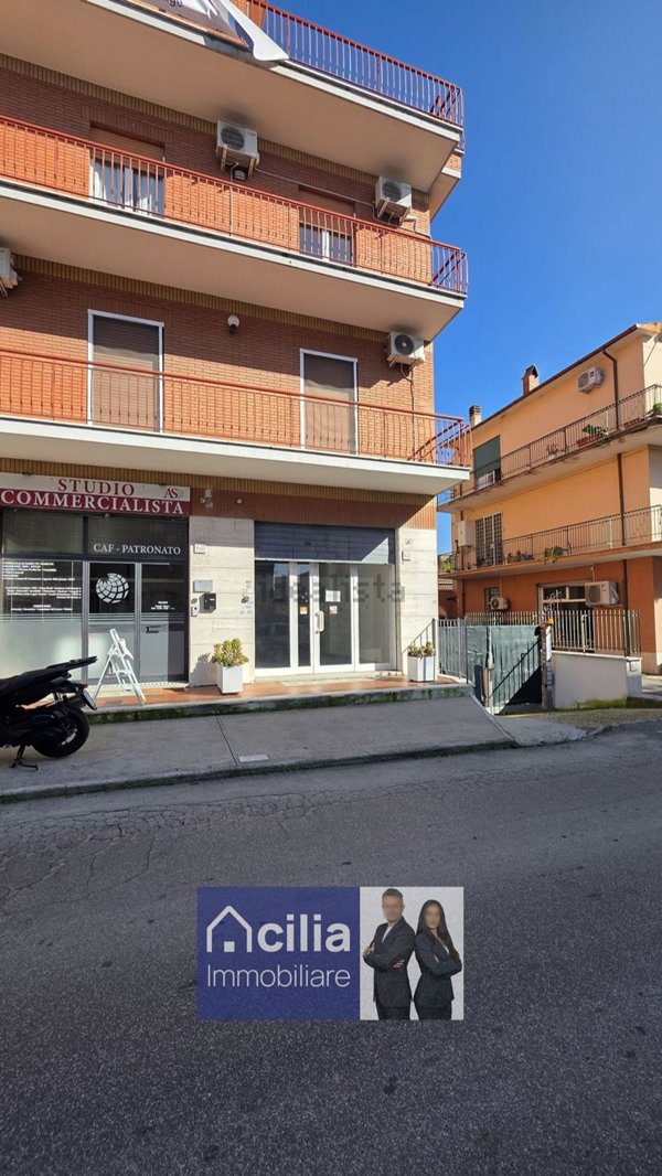 negozio in affitto a Roma in zona Dragona/Bagnoletto