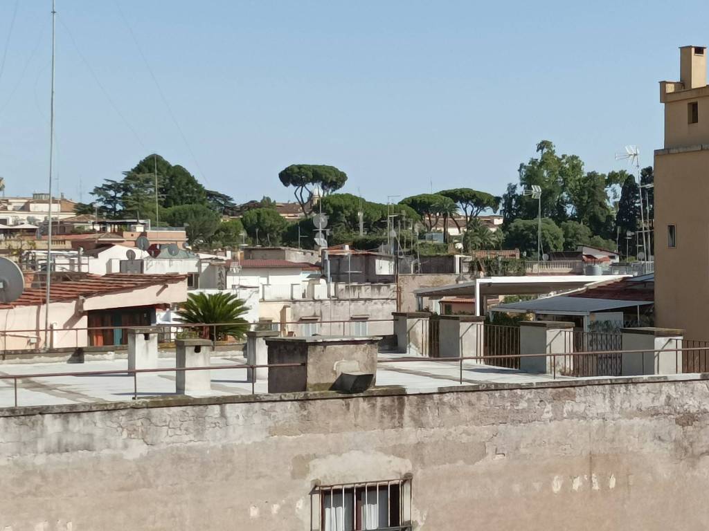 appartamento in affitto a Roma in zona Trevi-Colonna