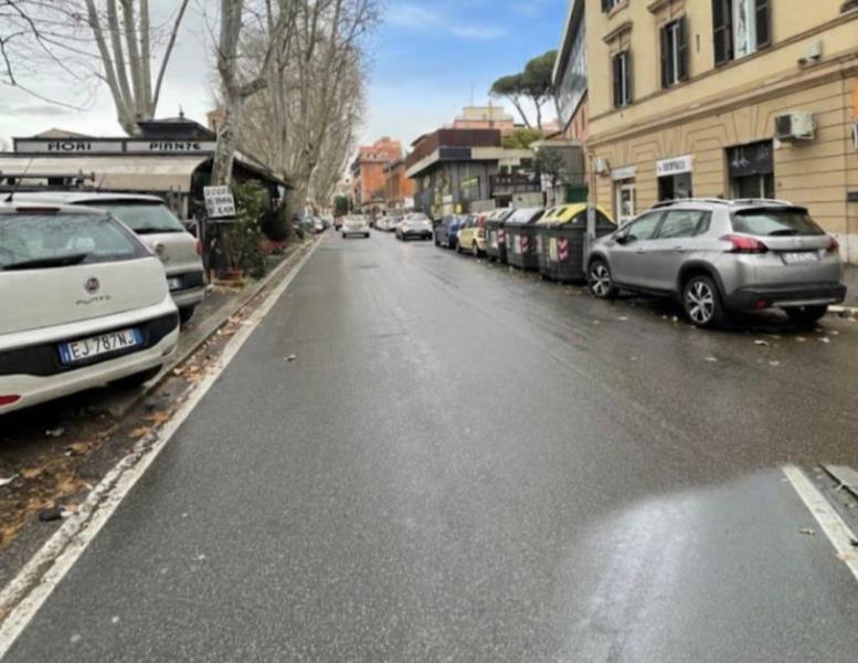 negozio in affitto a Roma