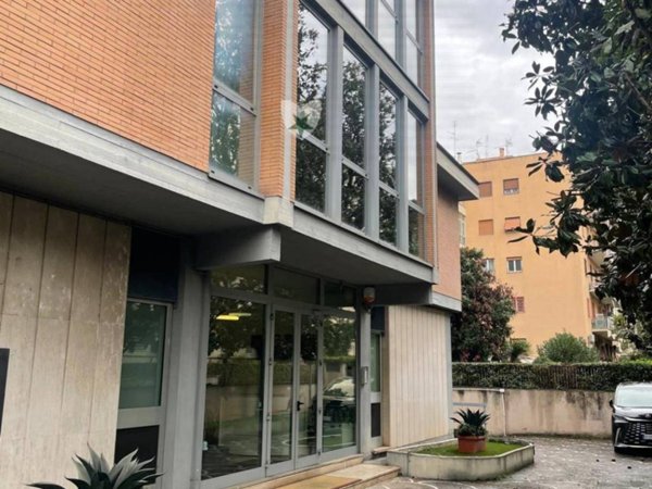 ufficio in affitto a Roma in zona EUR
