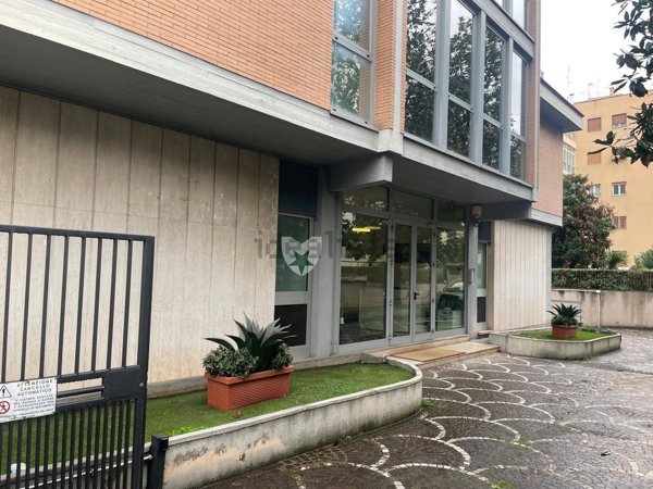 ufficio in affitto a Roma in zona EUR