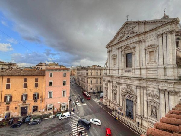 appartamento in affitto a Roma in zona Campo Marzio