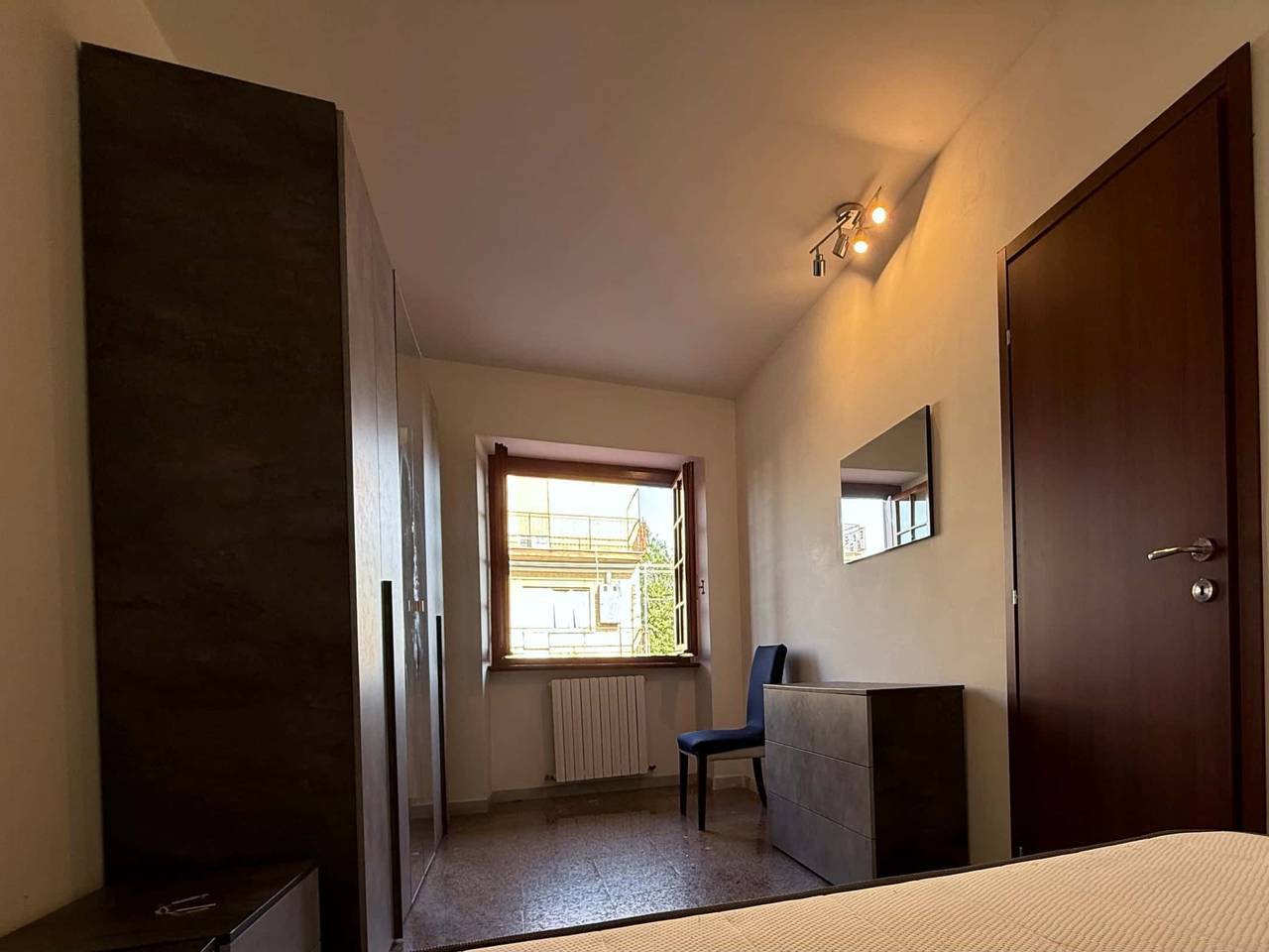 negozio in affitto a Roma in zona EUR