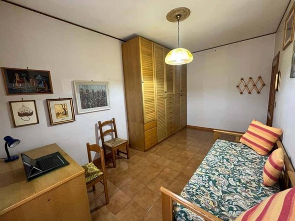 negozio in affitto a Roma in zona Massimina/Casal Lumbroso