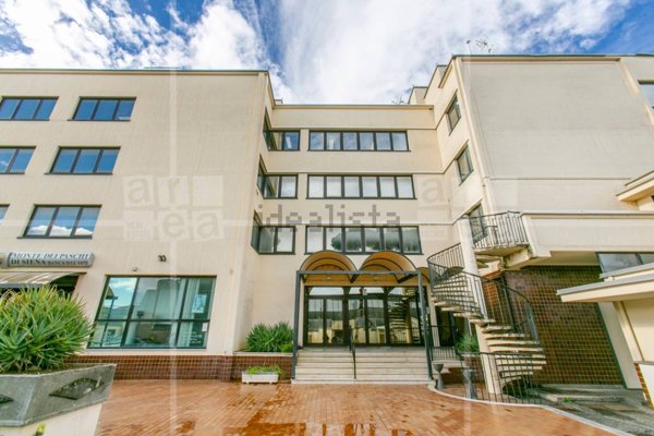 ufficio in affitto a Roma in zona Ponte Mammolo