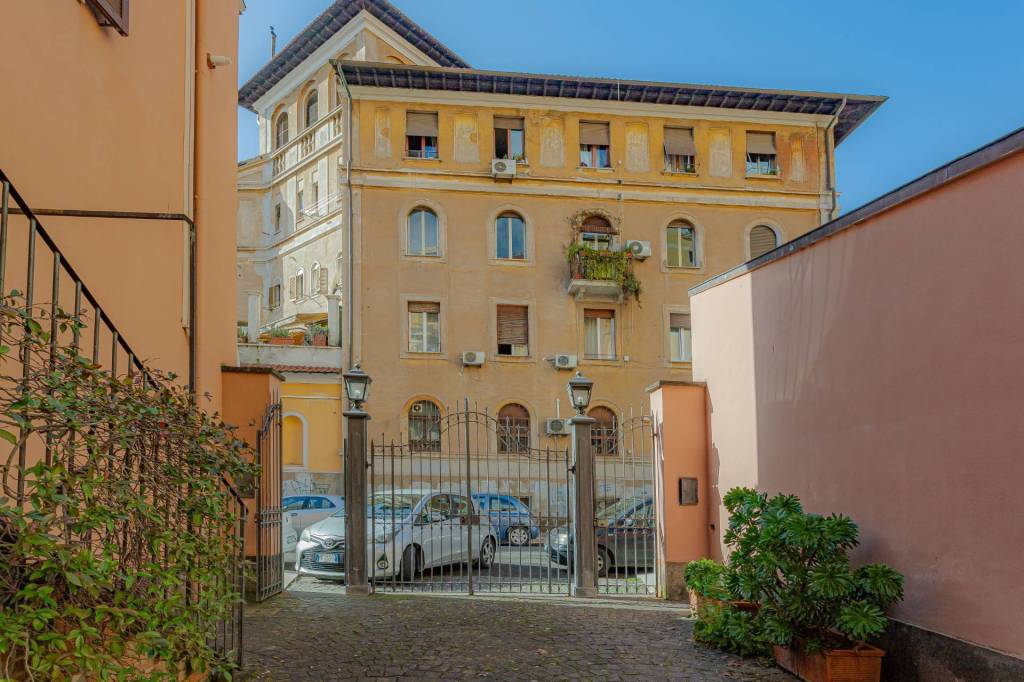 appartamento in affitto a Roma in zona Testaccio