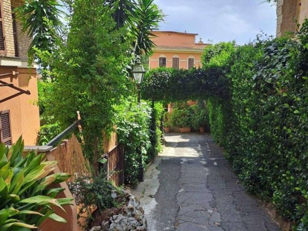 appartamento in affitto a Roma in zona Trastevere