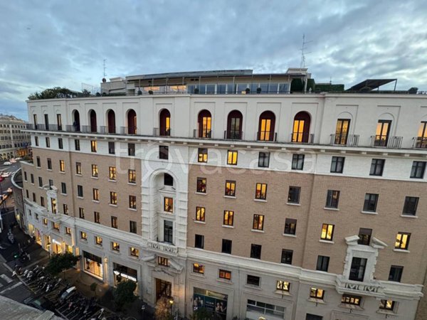 ufficio in affitto a Roma in zona Trevi-Colonna