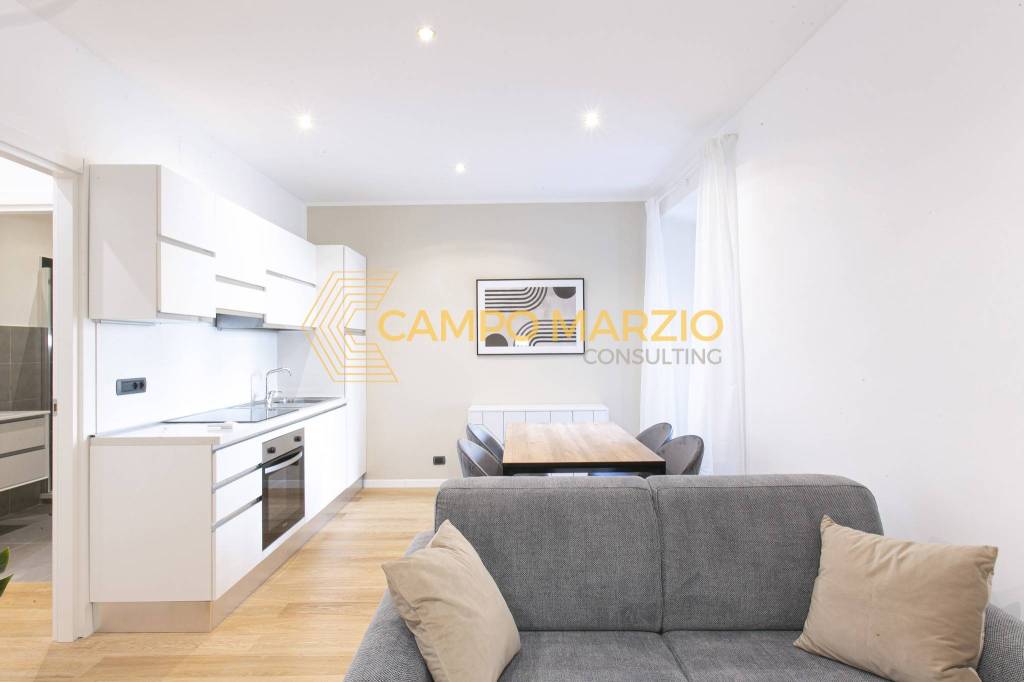 appartamento in affitto a Roma in zona Trevi-Colonna