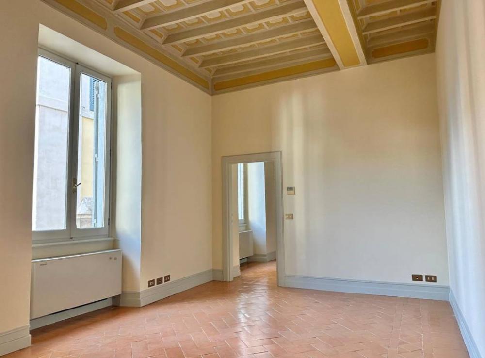 appartamento in affitto a Roma in zona Parione/Sant'Eustachio