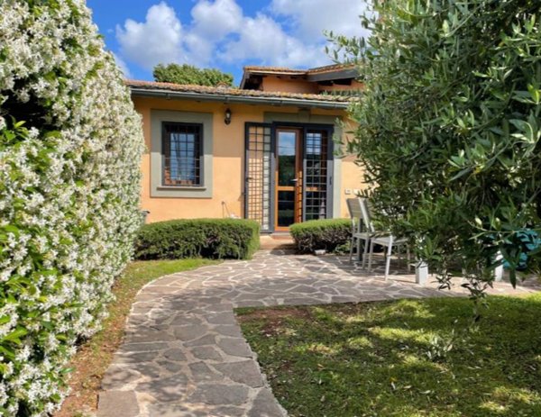 casa indipendente in affitto a Roma in zona Giuliano Dalmata