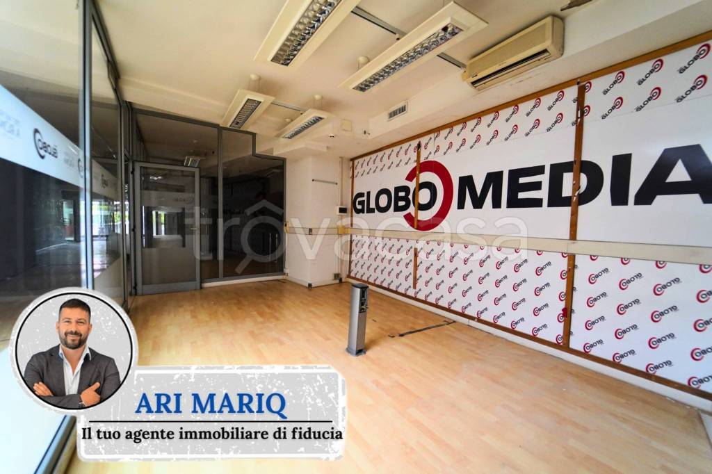locale commerciale in affitto a Roma in zona Ostiense