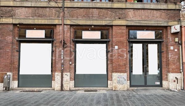 negozio in affitto a Roma in zona Rione Prati