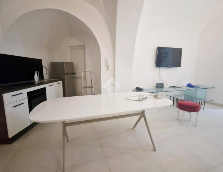 locale commerciale in affitto a Roma in zona Ludovisi/Sallustiano