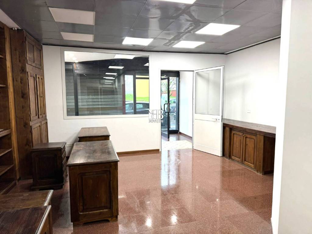 negozio in affitto a Roma in zona Pietralata