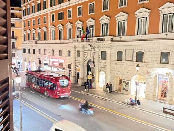 negozio in affitto a Roma in zona Rione Monti/Campitelli