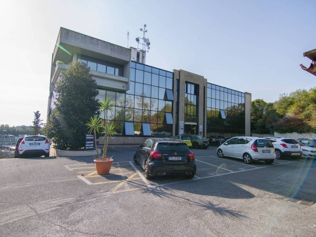 locale commerciale in affitto a Roma in zona Aurelio