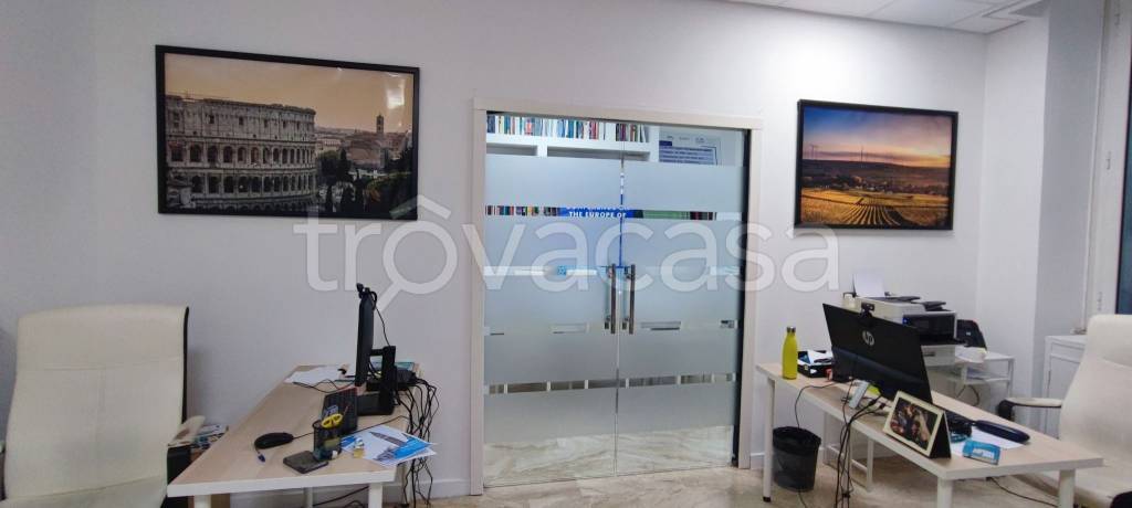 ufficio in affitto a Roma in zona Rione di Ponte