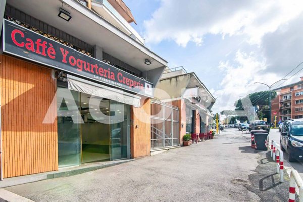 negozio in affitto a Roma in zona EUR