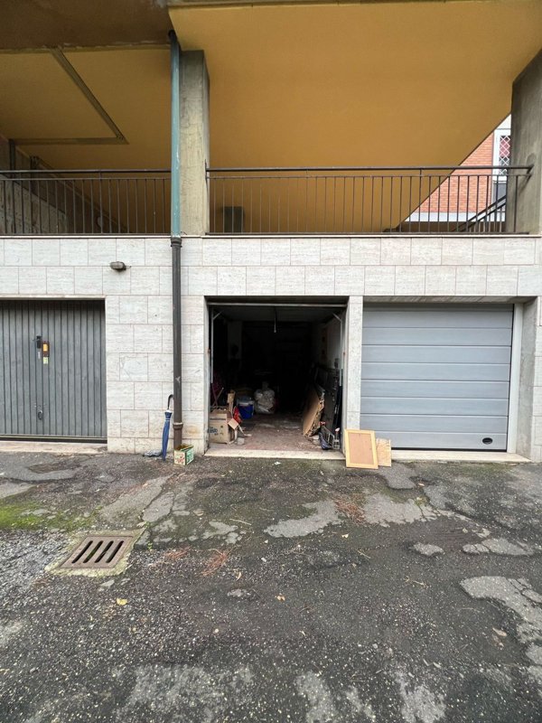 locale di sgombero in affitto a Roma in zona Tor Sapienza