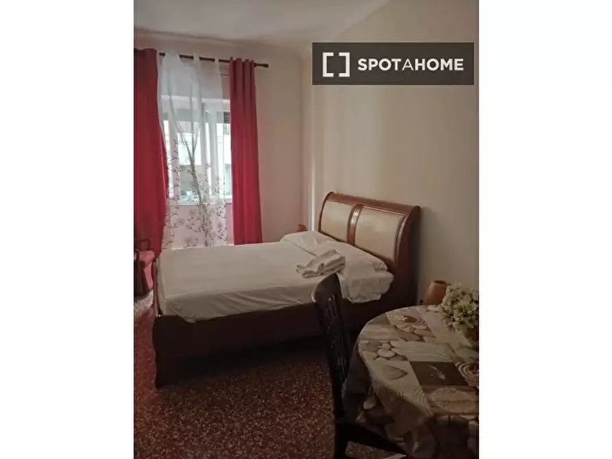 appartamento in affitto a Roma in zona Tuscolano