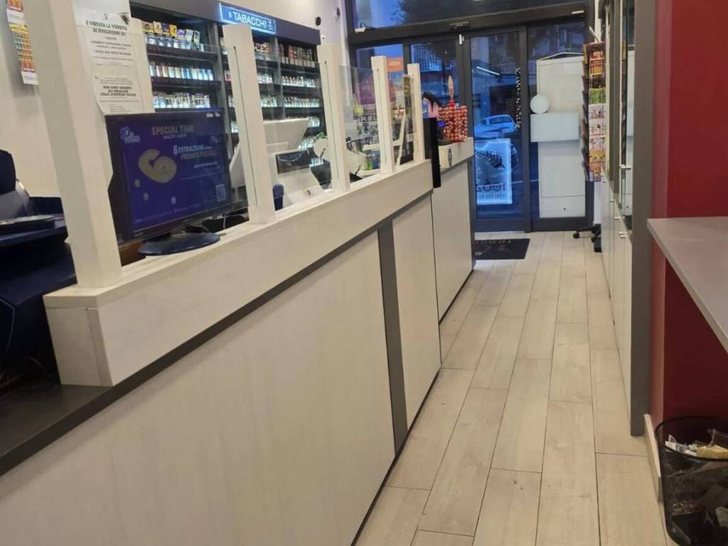 negozio in affitto a Roma in zona Aurelio