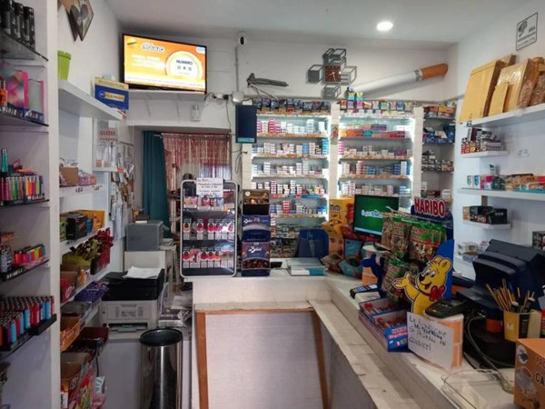 negozio in vendita a Roma in zona Trieste