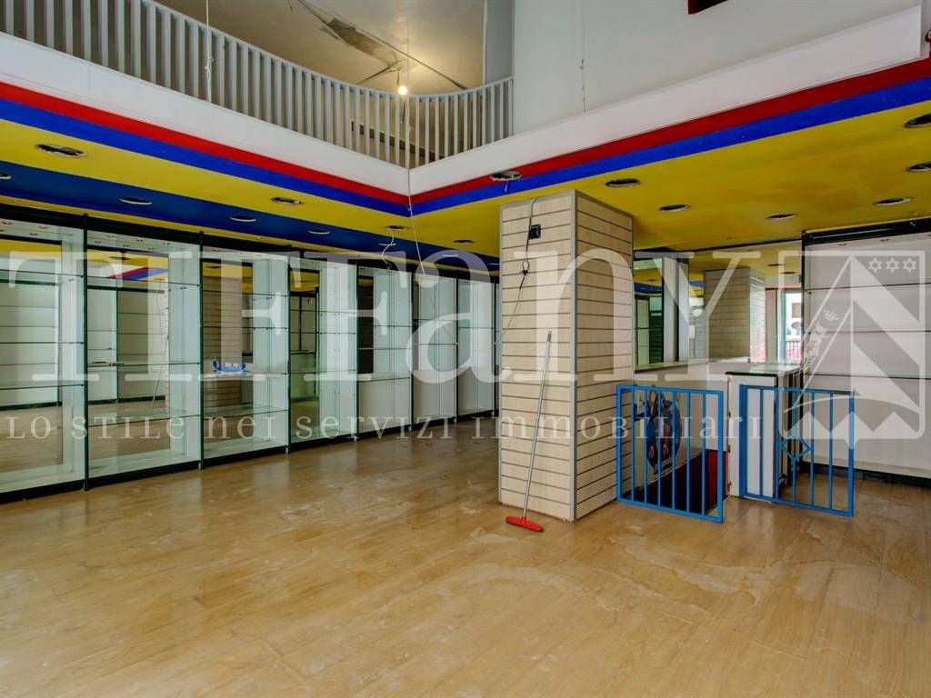 negozio in affitto a Roma in zona Parioli