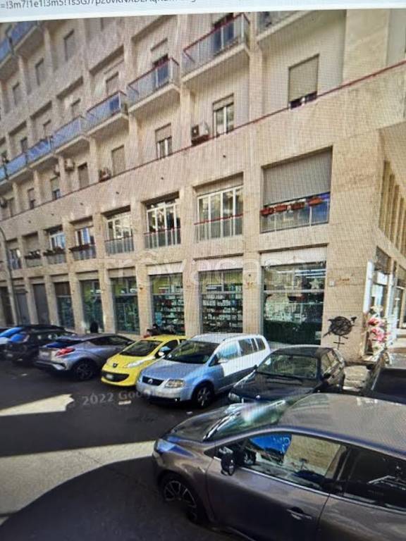 negozio in affitto a Roma in zona Don Bosco