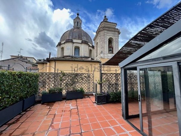 appartamento in affitto a Roma in zona Parione/Sant'Eustachio