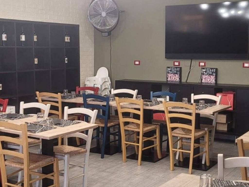 negozio in affitto a Roma in zona Ponte Mammolo