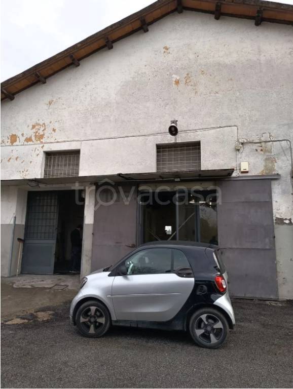 locale commerciale in affitto a Roma in zona Collatino