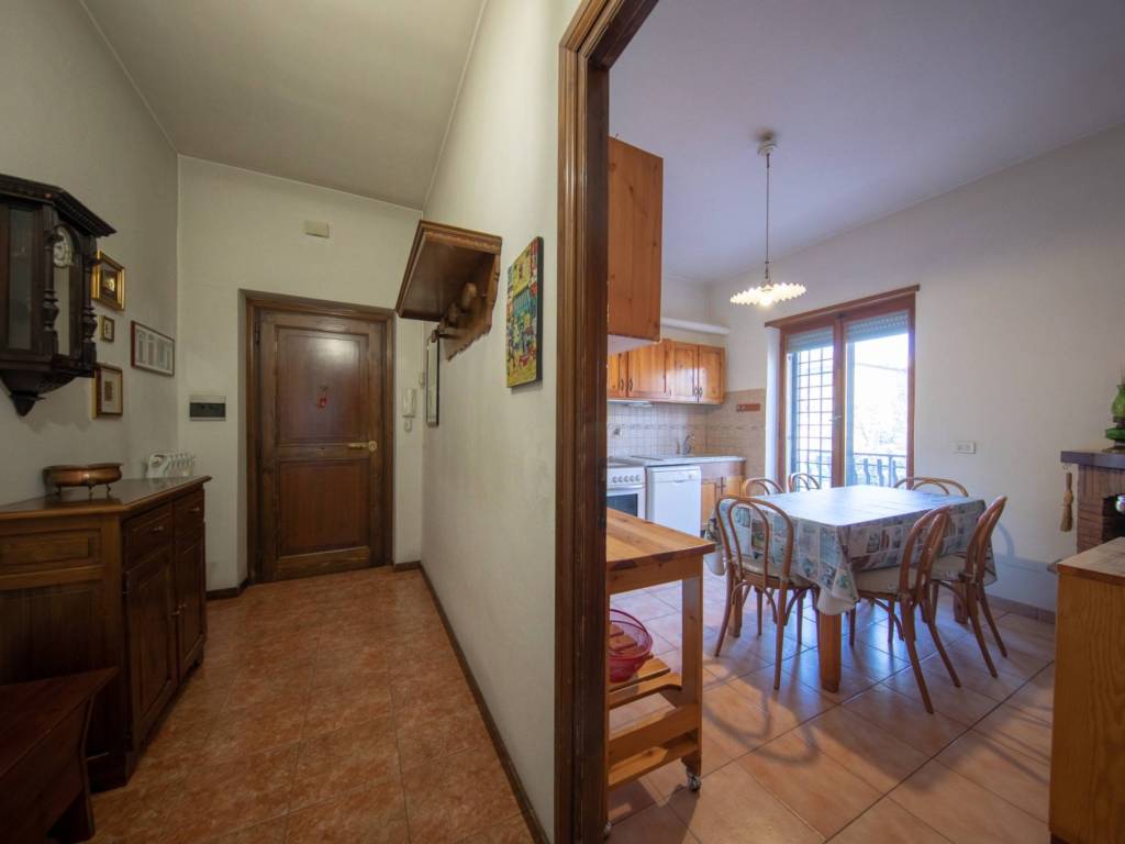 appartamento in affitto a Roma in zona Torre Angela