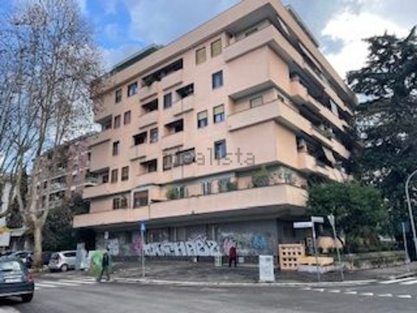 appartamento in affitto a Roma in zona EUR