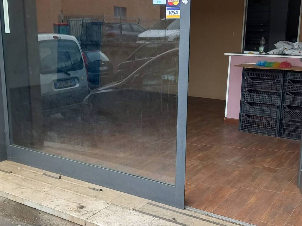 negozio in affitto a Roma in zona Gianicolense