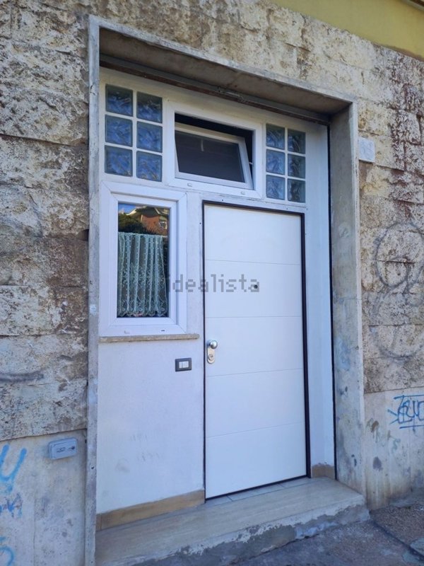 monolocale in affitto a Roma in zona Ostia