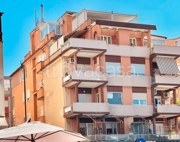 negozio in affitto a Roma in zona Trionfale