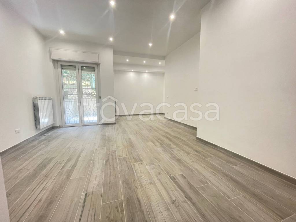 appartamento in affitto a Roma in zona Torre Gaia