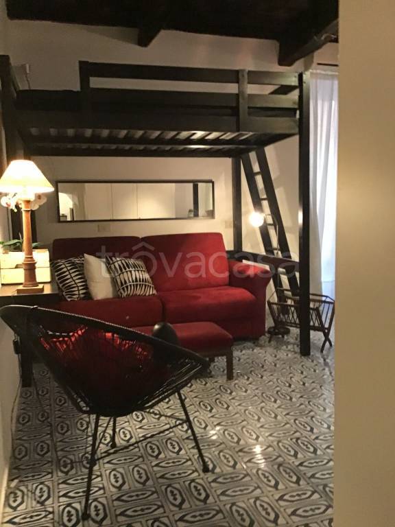 appartamento in affitto a Roma in zona Rione di Ponte