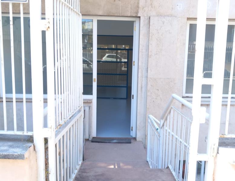 locale commerciale in affitto a Roma in zona Tor di Quinto