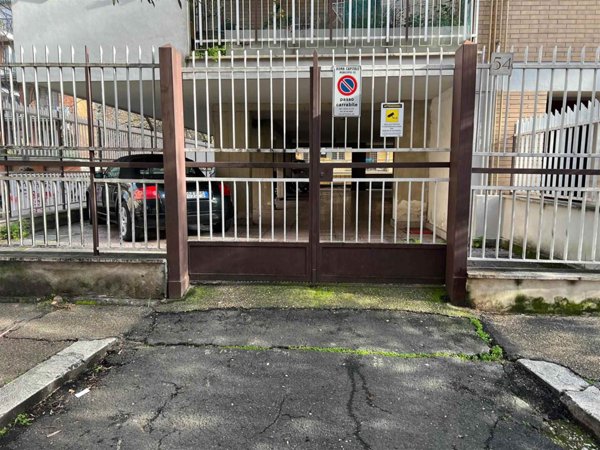 capannone in affitto a Roma in zona Nomentano