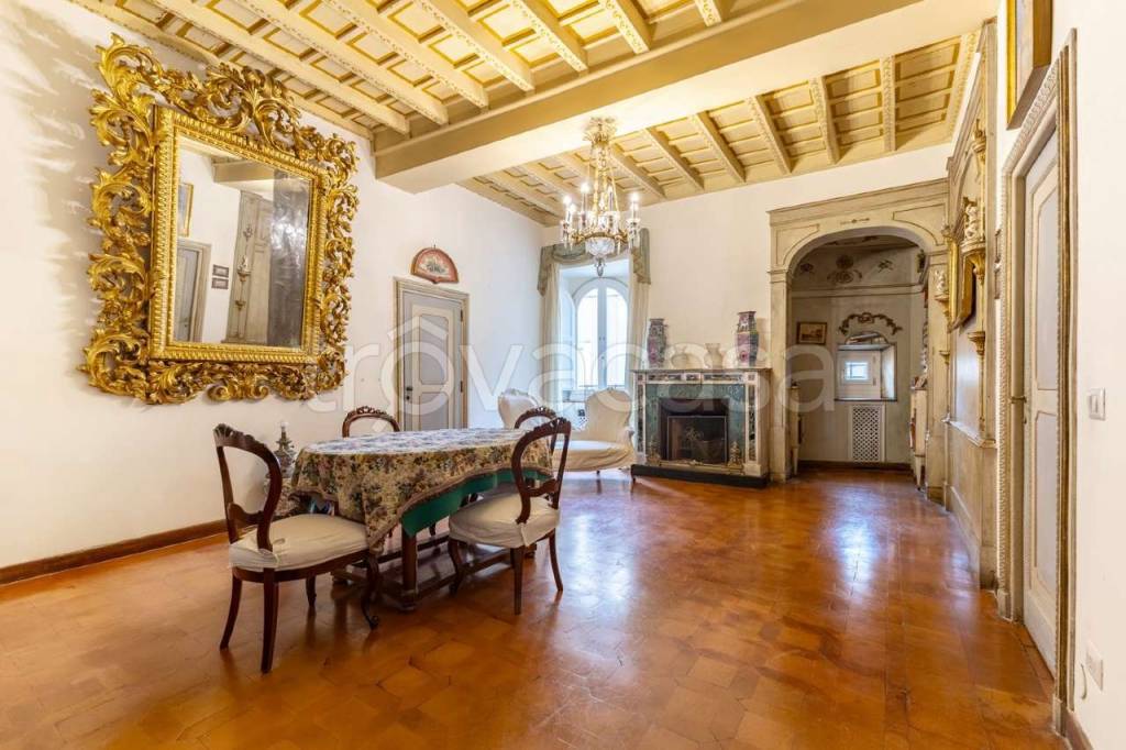 appartamento in affitto a Roma in zona Rione di Ponte