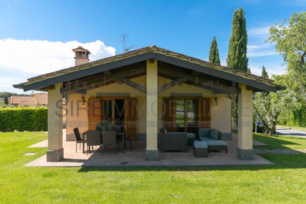 casa indipendente in affitto a Roma in zona Giuliano Dalmata