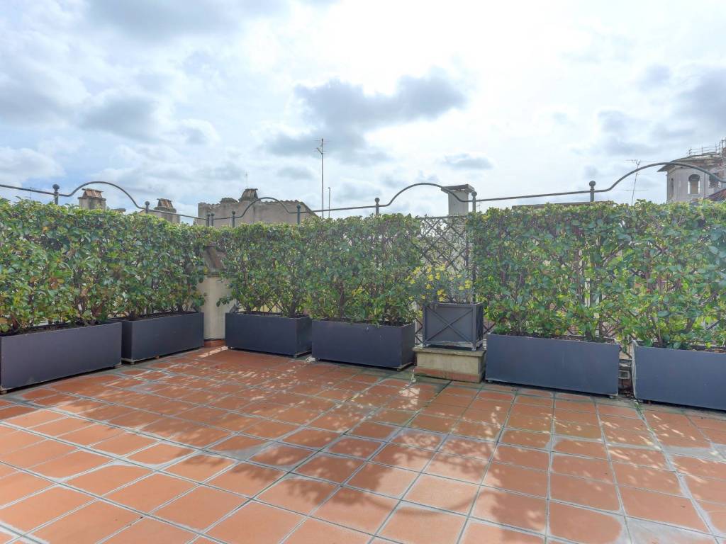 appartamento in affitto a Roma in zona Parione/Sant'Eustachio