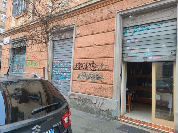 locale commerciale in affitto a Roma