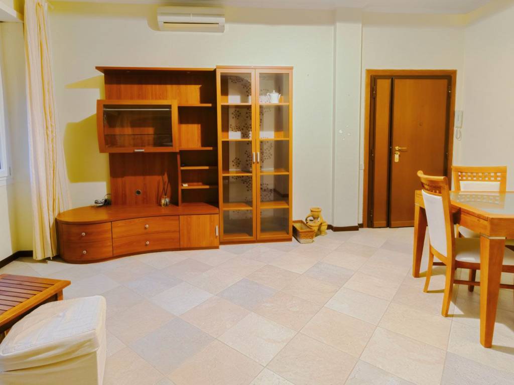 appartamento in affitto a Roma in zona Ardeatino