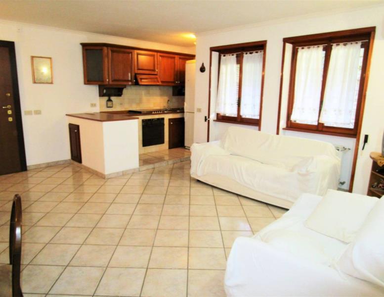 appartamento in affitto a Roma in zona Mostacciano